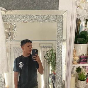 Meet your Posher, Brandon